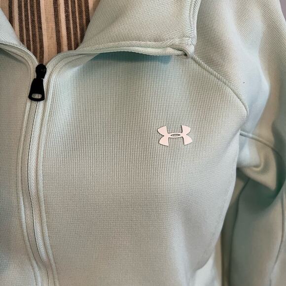 UNDER ARMOUR WOMENS FULL ZIP JACKET SIZE M WORN ONCE - Picture 2 of 6
